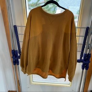 Mustard sweatshirt